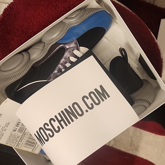 Moschino